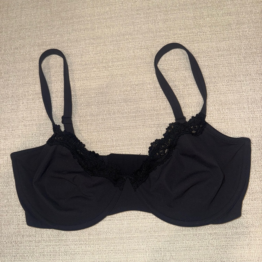 SKIMS Fits Everybody Lace Unlined Demi Bra